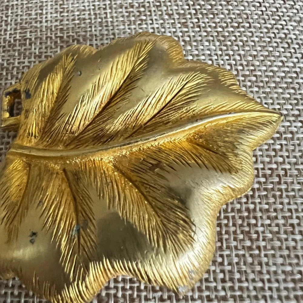 Vintage Paquette Gold Tone Leaf and Acorn Belt Buckle Medium Cottagecore